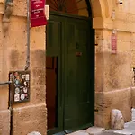 Moro Bed & Breakfast *