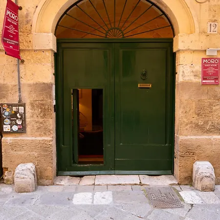 B&B Moro