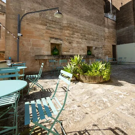 Moro * Lecce